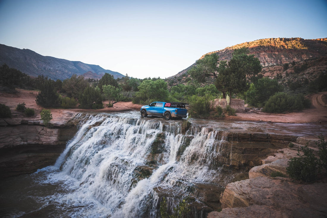 Boogielanding Series - EP1: Camping At The Bottom of Grand Canyon and Toquerville Fall in UT